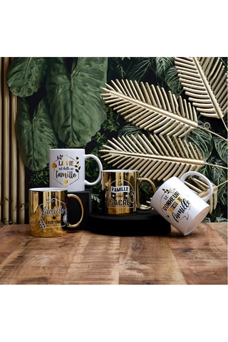 4 mugs en new bone China