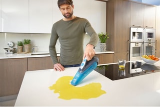 Aspirateur à main - 10 min d'autonomie