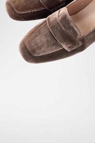 Nubuck Mocassins met Hak Terciopelo - Bruin