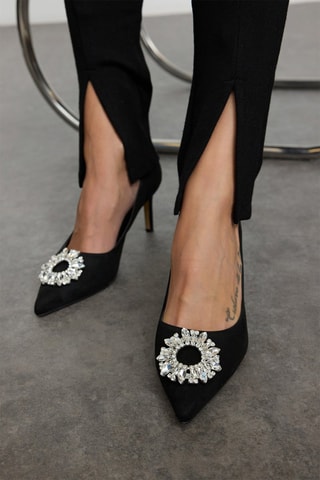 Sapatos de salto - Preto