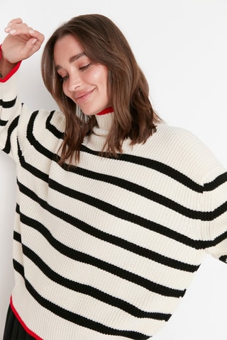 Camisola às riscas Cru e preto