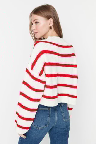 Camisola Cru e vermelho