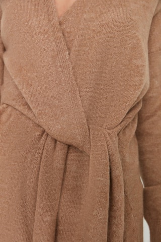 Vestido-camisola Camel
