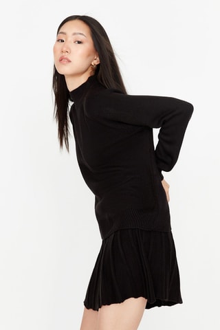 Camisola e saia - Preto