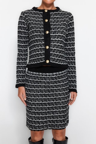 Camisola e saia - Preto