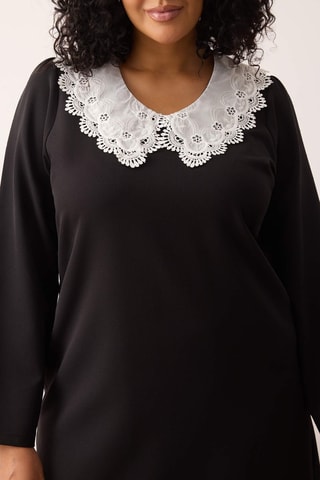 Vestido trapézio - Preto