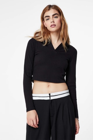 Crop Top 
Zwart