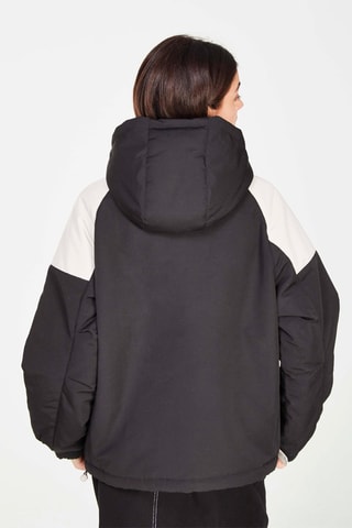 Parka 
Zwart