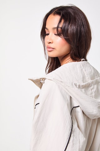 Jasje met Capuchon - Beige 
