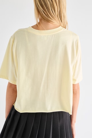 Cropped T-shirt - Zachtgeel
