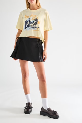Cropped T-shirt - Zachtgeel