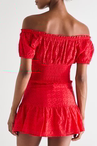 Crop top met Engelse borduursels - Rood