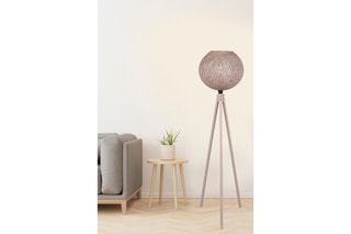 Staanlamp op Driepoot Crème en houtimitatie