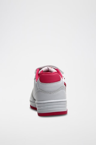Sneakers Free Wit