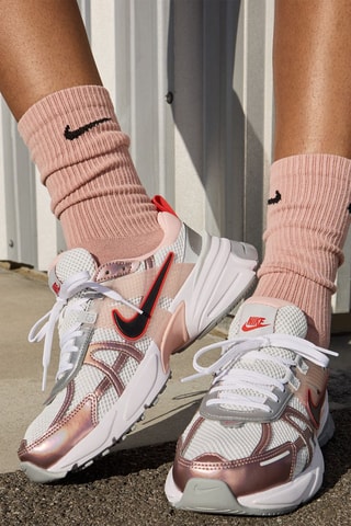 V2K Run - Blanc et rose