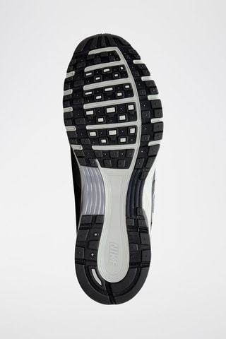 Nike P-6000 en cuir - Noir