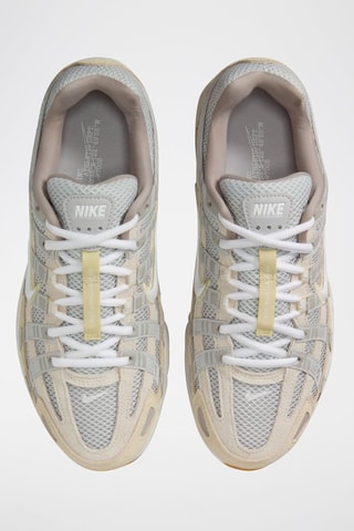 Nike P-6000 en cuir - Beige