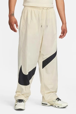 Pantalon droit Nike Swoosh - Beige