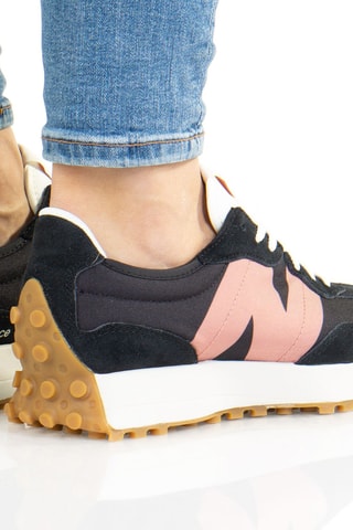 Nubuck Sneakers 327 - Zwart - New Balance