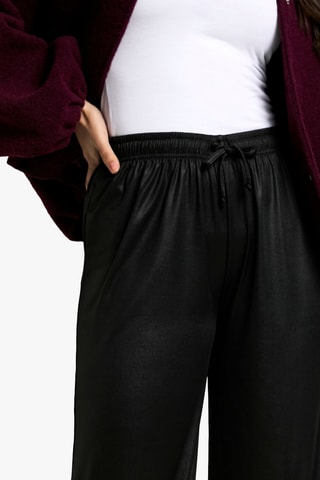Pantalon wide legs en satin et soie - Noir