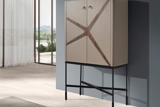 Buffet 2 portes en bois de noyer - 90 x 40 x 150 cm