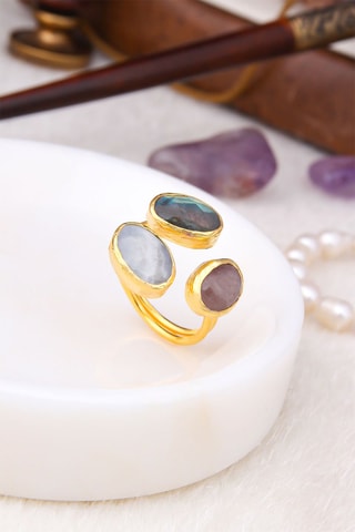 Bague dorée à l'or fin jaune à l'or jaune Pierre de lune et labradorite
