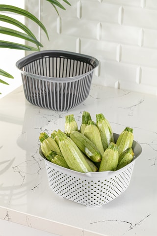 Passador com recipiente - 24,5 x 24,5 x 13,5 cm