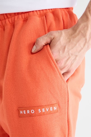 Short - Orange