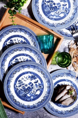 6 assiettes à dessert en porcelaine - 26 cm