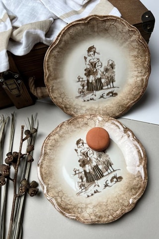 6 assiettes à dessert en porcelaine - 22 x 22 cm