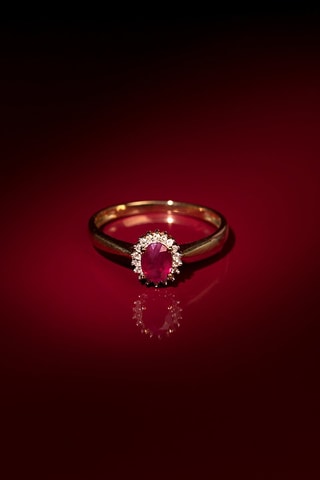Ring Capiz Geelgoud, Diamanten en Robijn