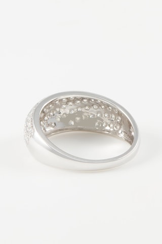Bague - 
Or blanc et diamants