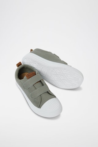 Tennis Kaki