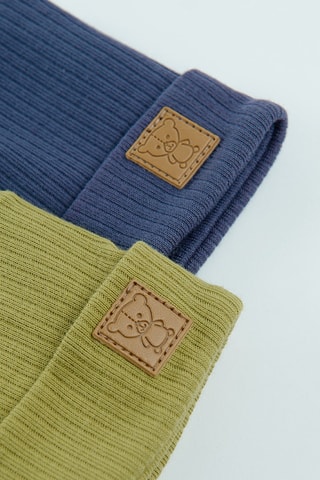 2 bonnets à oreilles - Kaki et bleu marine