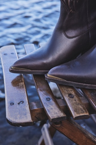 Botas em couro Lucien - Castanho