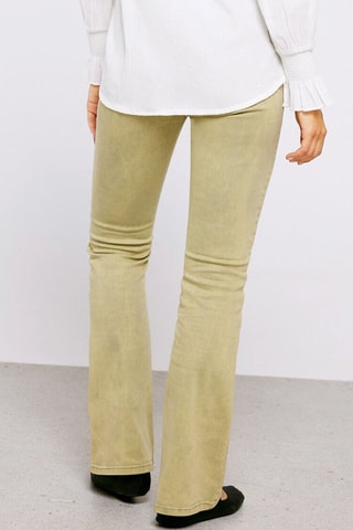 Broek flare cut model- Kaki