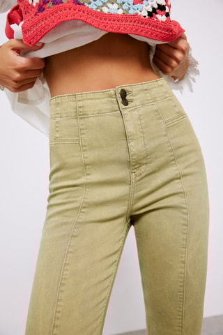 Broek flare cut model- Kaki
