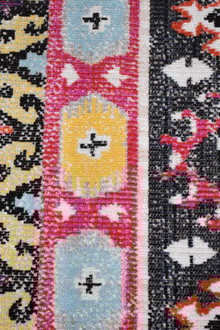 Tapete Kilim - Preto e vermelho