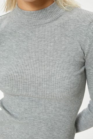 Pull regular - Gris