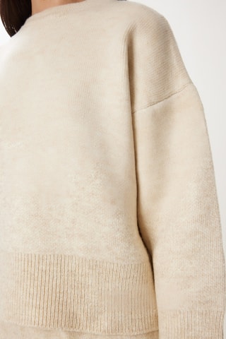 Pull et minijupe - Crème