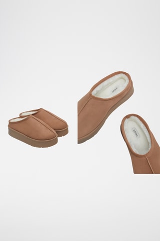 Platform Clogs - Bruin