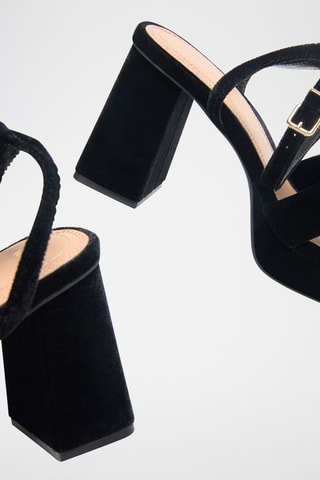 Sandales à talons - Noir
