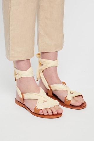 Sandales en cuir - 
Beige