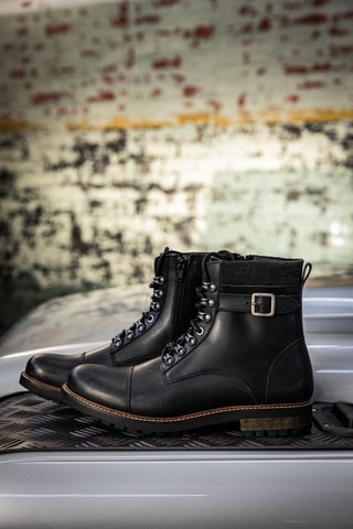 Botins em couro Bram - Preto