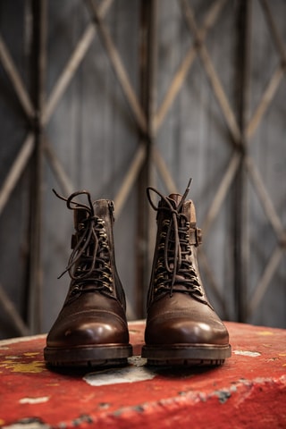 Botins em couro Bram - Castanho