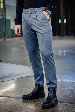 Calças chino tapered Bruce Call Cinzento
