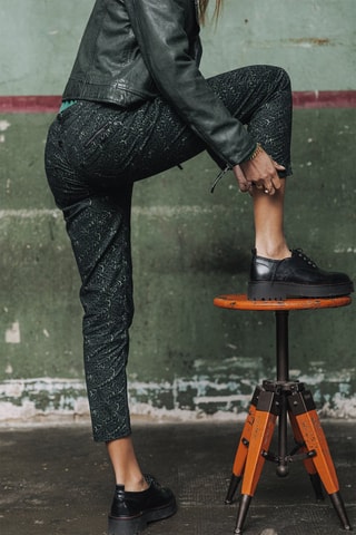 Calças super slim Alexa Cropped Flubber Preto