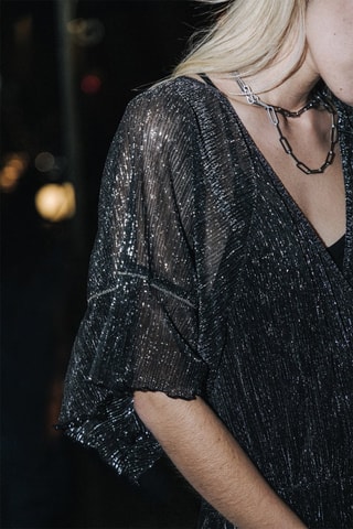 Vestido estilo patinadora Riana Preto