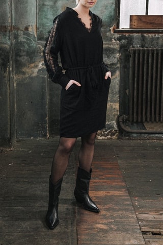 Vestido direito Preto