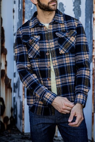 Sobrecamisa regular Bolton Ontario Preto